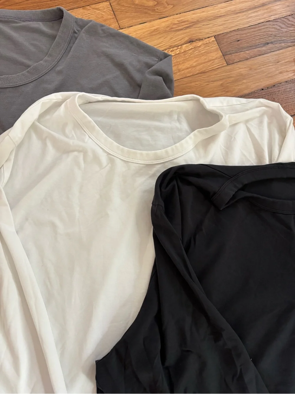 Lululemon athletica Men’s Long Sleeve Crew Tops - Black, White, Gray